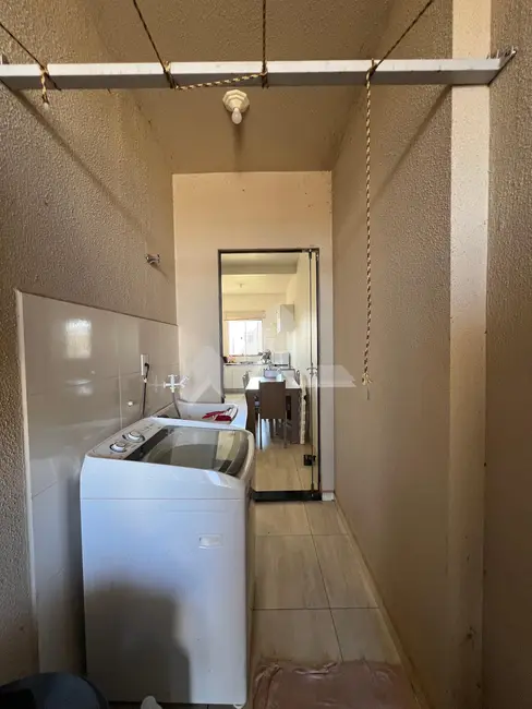 Casa com 2 quartos à venda, 51m2 em Pinheirinho, Toledo - PR - imagem 9 Foto 9 de Casa com 2 quartos à venda, 51m2 em Pinheirinho, Toledo - PR