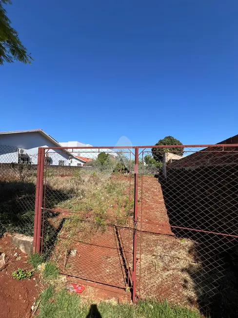 Terreno / Lote à venda, 472m2 em Jardim Coopagro, Toledo - PR - imagem 3 Foto 3 de Terreno / Lote à venda, 472m2 em Jardim Coopagro, Toledo - PR