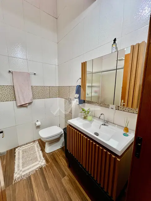 Casa com 2 quartos à venda, 167m2 em Toledo - PR - imagem 7 Foto 7 de Casa com 2 quartos à venda, 167m2 em Toledo - PR