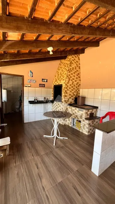 Foto 9 de Casa com 3 quartos para alugar, 203m2 em Vila Becker, Toledo - PR