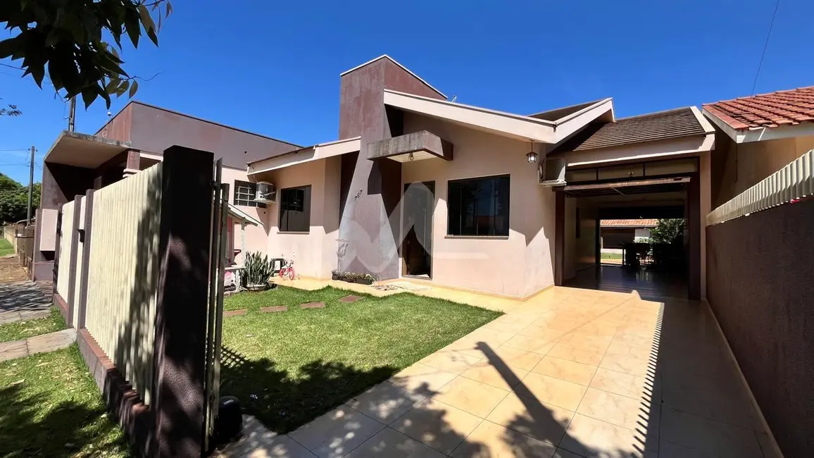 Foto 3 de Casa com 3 quartos para alugar, 203m2 em Vila Becker, Toledo - PR