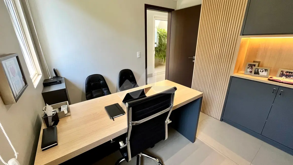 Casa com 2 quartos à venda, 295m2 em Jardim La Salle, Toledo - PR - imagem 4 Foto 4 de Casa com 2 quartos à venda, 295m2 em Jardim La Salle, Toledo - PR