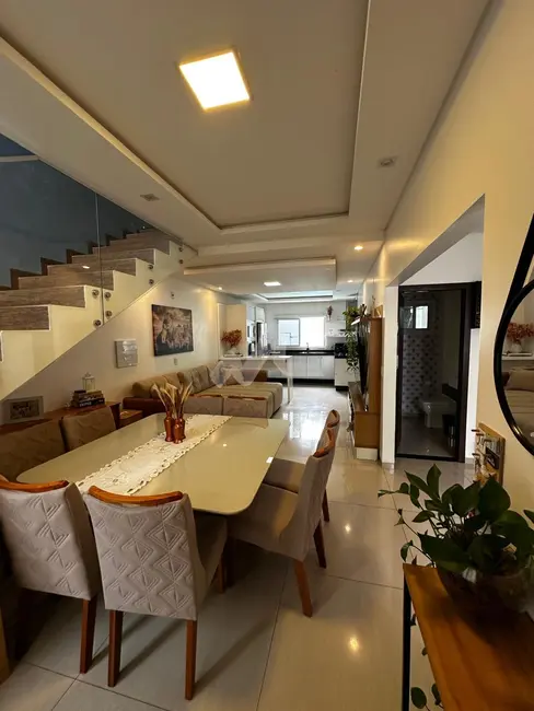 Foto 4 de Sobrado com 2 quartos para alugar, 170m2 em Centro, Toledo - PR