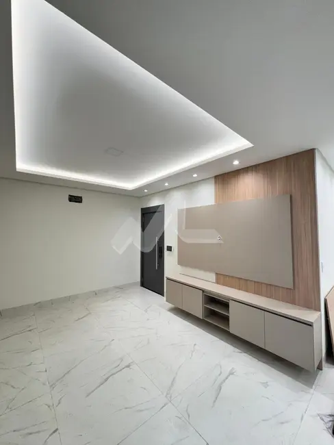 Foto 7 de Apartamento com 2 quartos para alugar, 108m2 em Centro, Toledo - PR