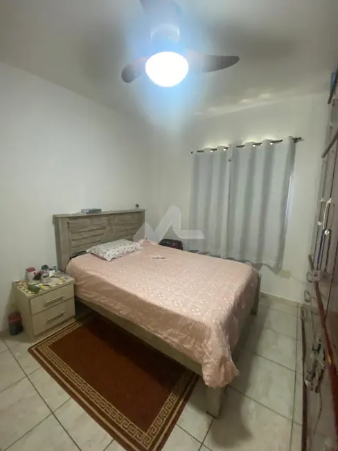 Apartamento com 2 quartos à venda, 68m2 em Vila Industrial, Toledo - PR - imagem 3 Foto 3 de Apartamento com 2 quartos à venda, 68m2 em Vila Industrial, Toledo - PR