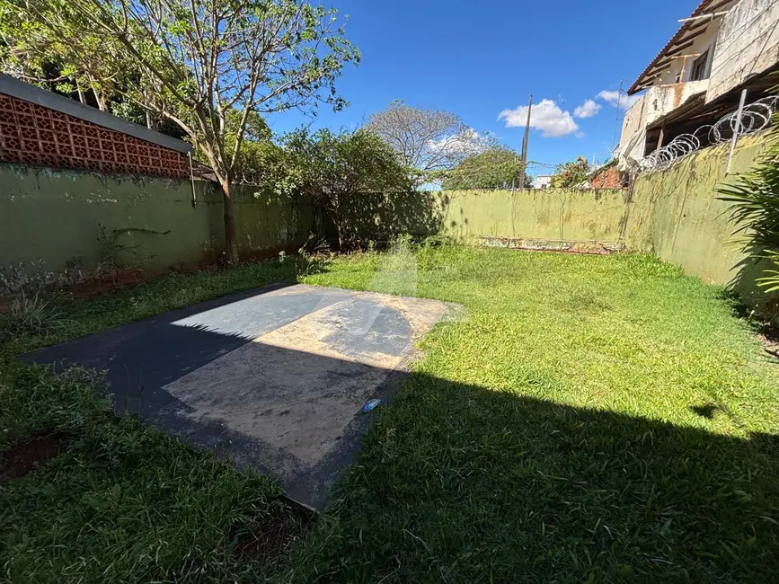 Foto 11 de Apartamento para alugar em Centro, Toledo - PR