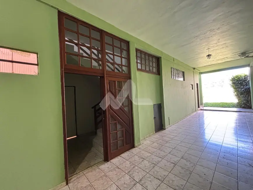 Foto 15 de Apartamento para alugar em Centro, Toledo - PR