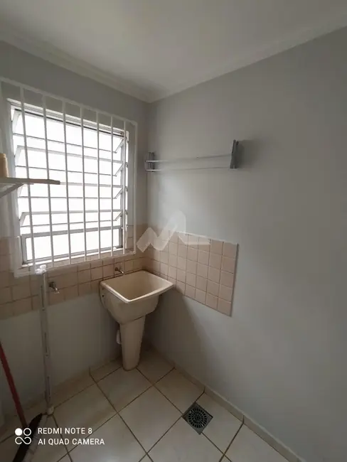 Foto 5 de Apartamento com 2 quartos para alugar em Centro, Toledo - PR