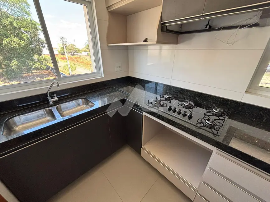 Foto 14 de Apartamento para alugar em Vila Becker, Toledo - PR