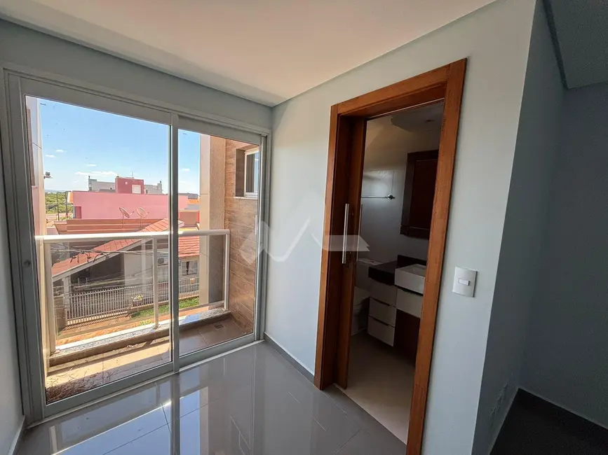 Foto 34 de Apartamento para alugar em Vila Becker, Toledo - PR