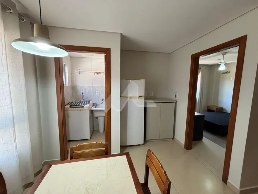 Foto 14 de Apartamento para alugar em Vila Becker, Toledo - PR