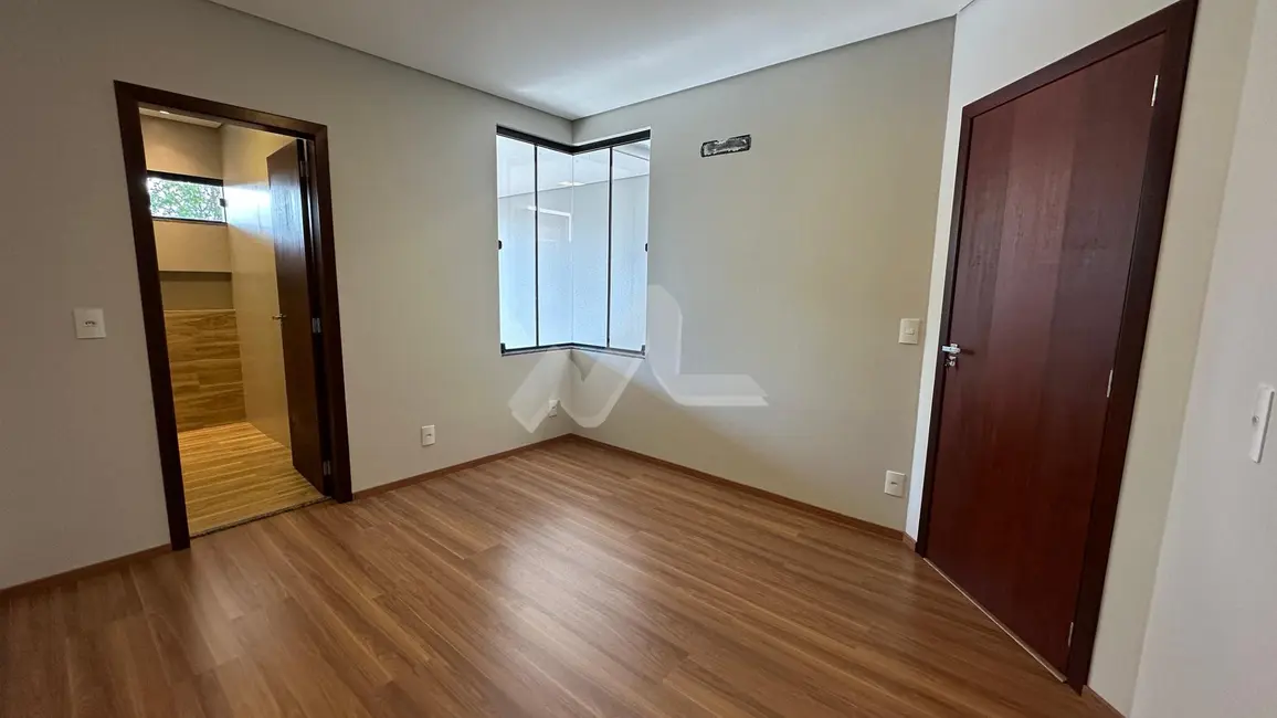 Casa à venda, 81m2 em Jardim Coopagro, Toledo - PR - imagem 5 Foto 5 de Casa à venda, 81m2 em Jardim Coopagro, Toledo - PR