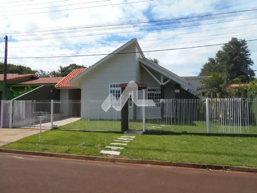 Casa com 2 quartos para alugar, 140m2 em Jardim Pancera, Toledo - PR - imagem 1 Foto 1 de Casa com 2 quartos para alugar, 140m2 em Jardim Pancera, Toledo - PR