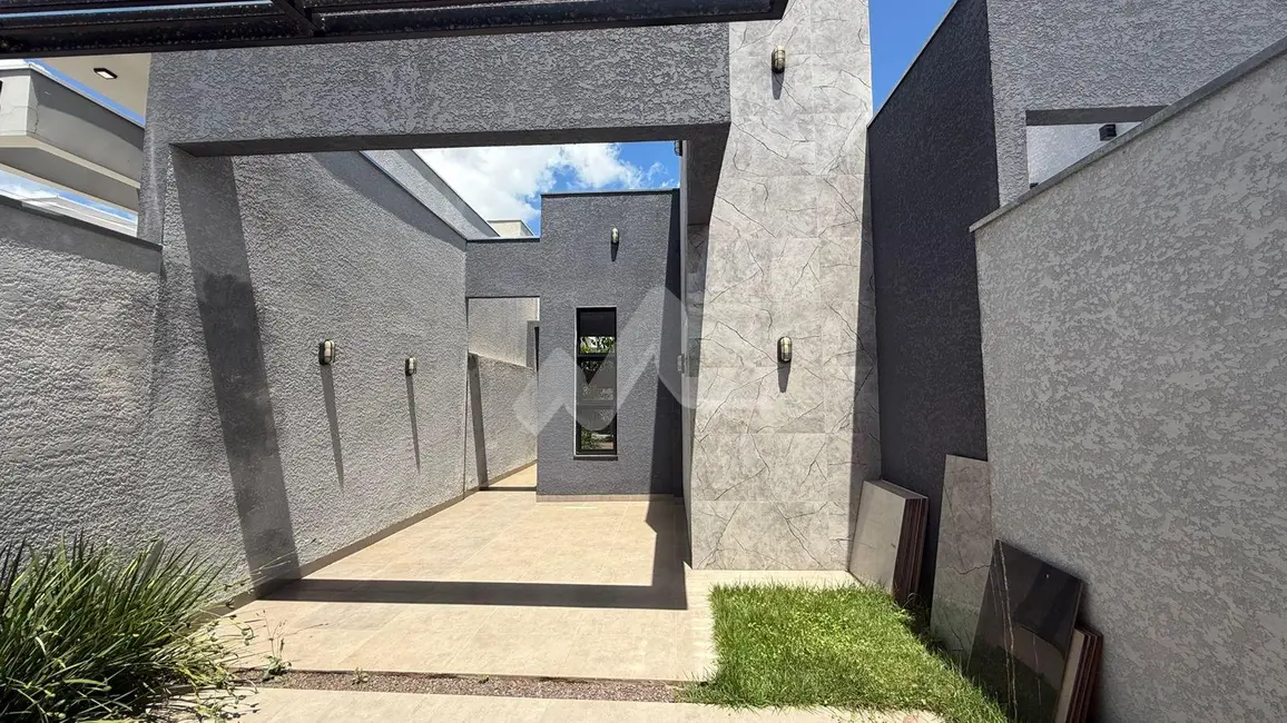 Foto 2 de Casa à venda, 60m2 em Jardim Coopagro, Toledo - PR