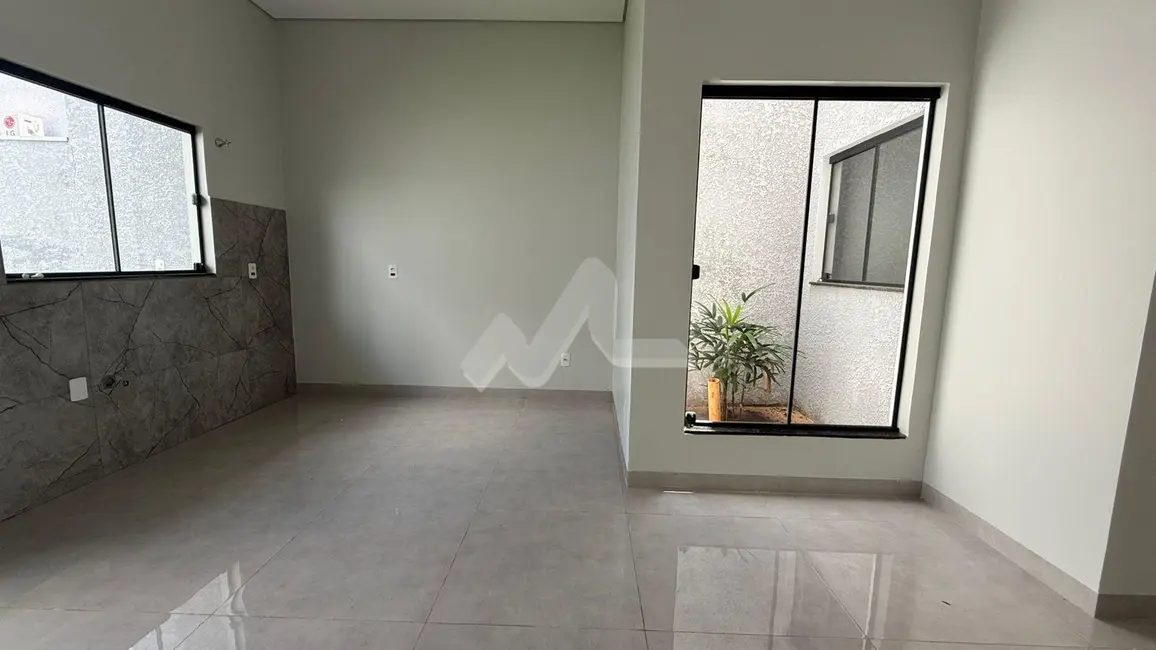 Foto 7 de Casa à venda, 60m2 em Jardim Coopagro, Toledo - PR