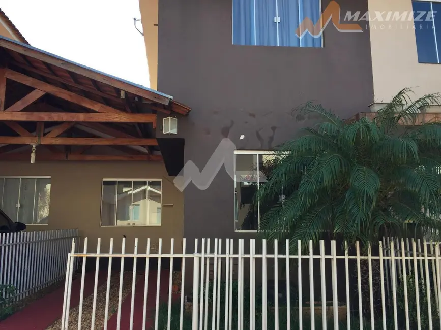 Foto 3 de Sobrado com 1 quarto para alugar, 41m2 em Centro, Toledo - PR