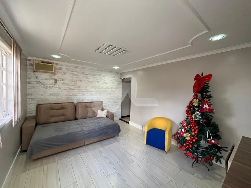 Casa com 2 quartos à venda, 154m2 em Jardim Pancera, Toledo - PR - imagem 8 Foto 8 de Casa com 2 quartos à venda, 154m2 em Jardim Pancera, Toledo - PR