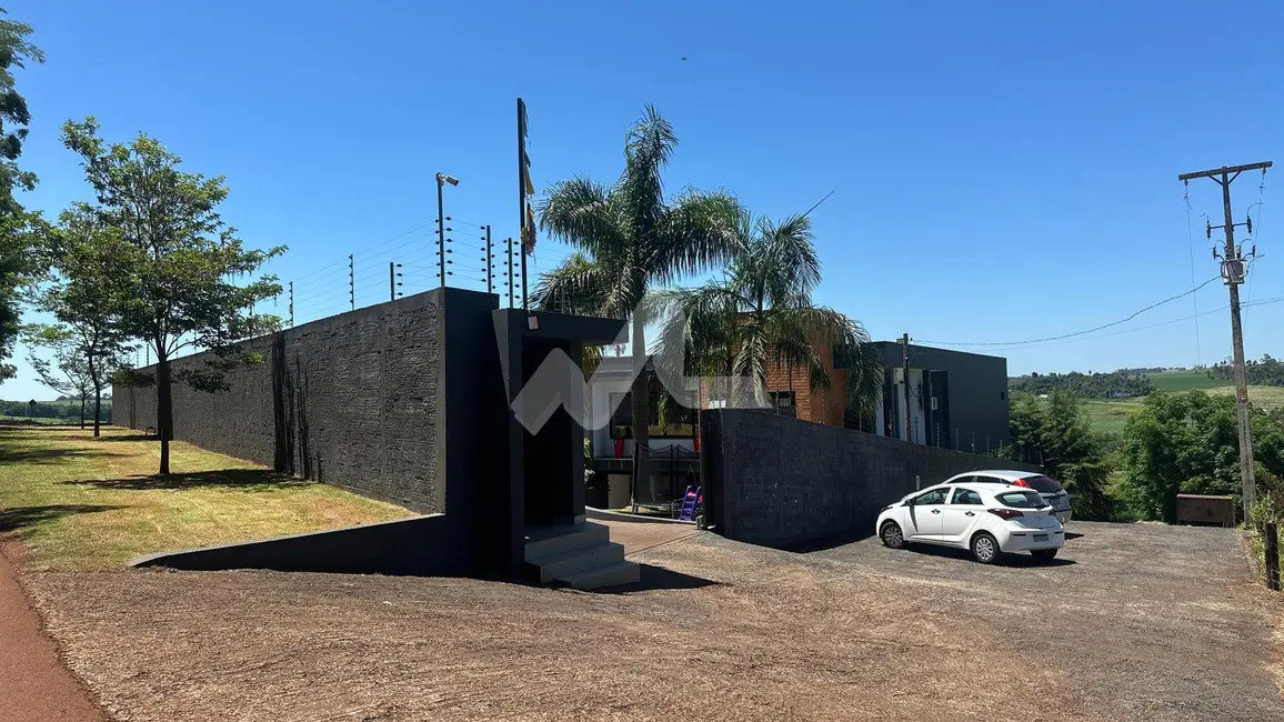 Foto 3 de Casa com 3 quartos à venda, 500m2 em Toledo - PR