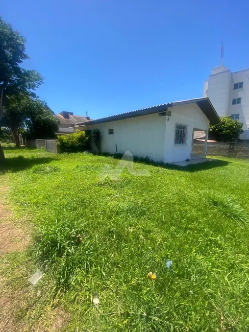 Casa à venda, 492m2 em Jardim Porto Alegre, Toledo - PR - imagem 8 Foto 8 de Casa à venda, 492m2 em Jardim Porto Alegre, Toledo - PR