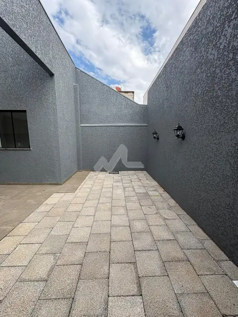 Casa com 2 quartos à venda, 115m2 em Tocantins, Toledo - PR - imagem 5 Foto 5 de Casa com 2 quartos à venda, 115m2 em Tocantins, Toledo - PR