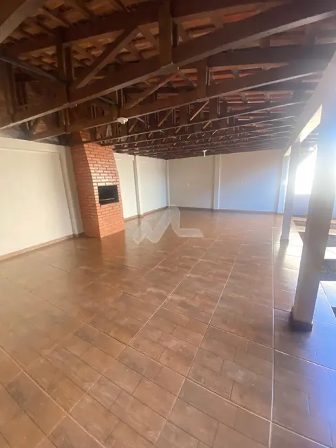 Casa à venda, 125m2 em Jardim Gisela, Toledo - PR - imagem 6 Foto 6 de Casa à venda, 125m2 em Jardim Gisela, Toledo - PR