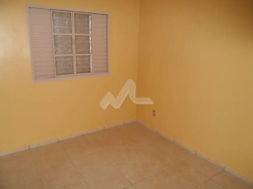 Foto 9 de Casa com 2 quartos para alugar, 120m2 em Jardim Pancera, Toledo - PR