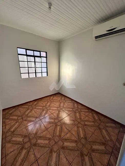 Casa com 2 quartos à venda, 77m2 em São Francisco, Toledo - PR - imagem 9 Foto 9 de Casa com 2 quartos à venda, 77m2 em São Francisco, Toledo - PR