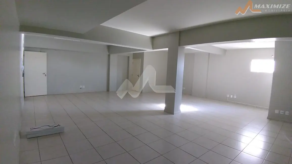 Sala Comercial para alugar, 74m2 em Centro, Toledo - PR - imagem 8 Foto 8 de Sala Comercial para alugar, 74m2 em Centro, Toledo - PR