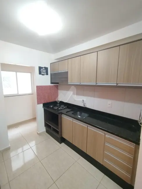 Apartamento com 2 quartos para alugar, 53m2 em Tocantins, Toledo - PR - imagem 7 Foto 7 de Apartamento com 2 quartos para alugar, 53m2 em Tocantins, Toledo - PR