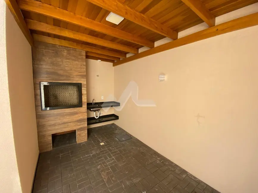 Foto 5 de Casa com 1 quarto à venda e para alugar, 62m2 em Jardim Coopagro, Toledo - PR