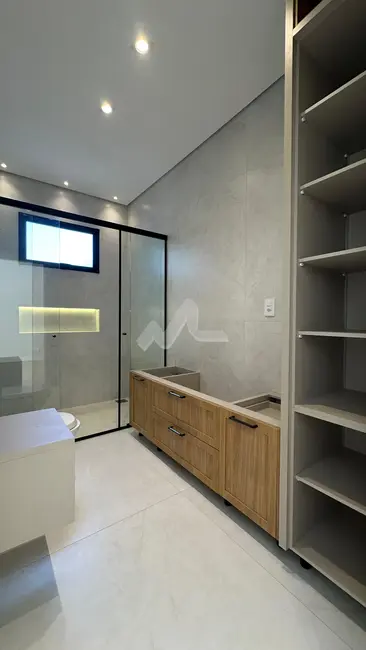 Foto 15 de Casa à venda em Jardim Pancera, Toledo - PR