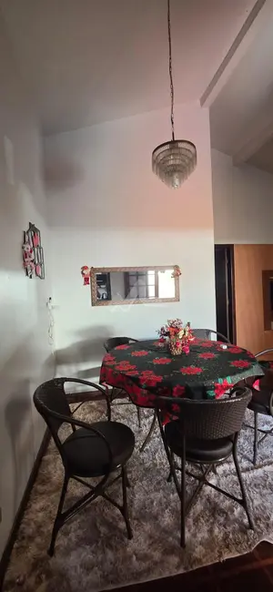 Foto 9 de Casa com 2 quartos à venda, 162m2 em Jardim Pancera, Toledo - PR