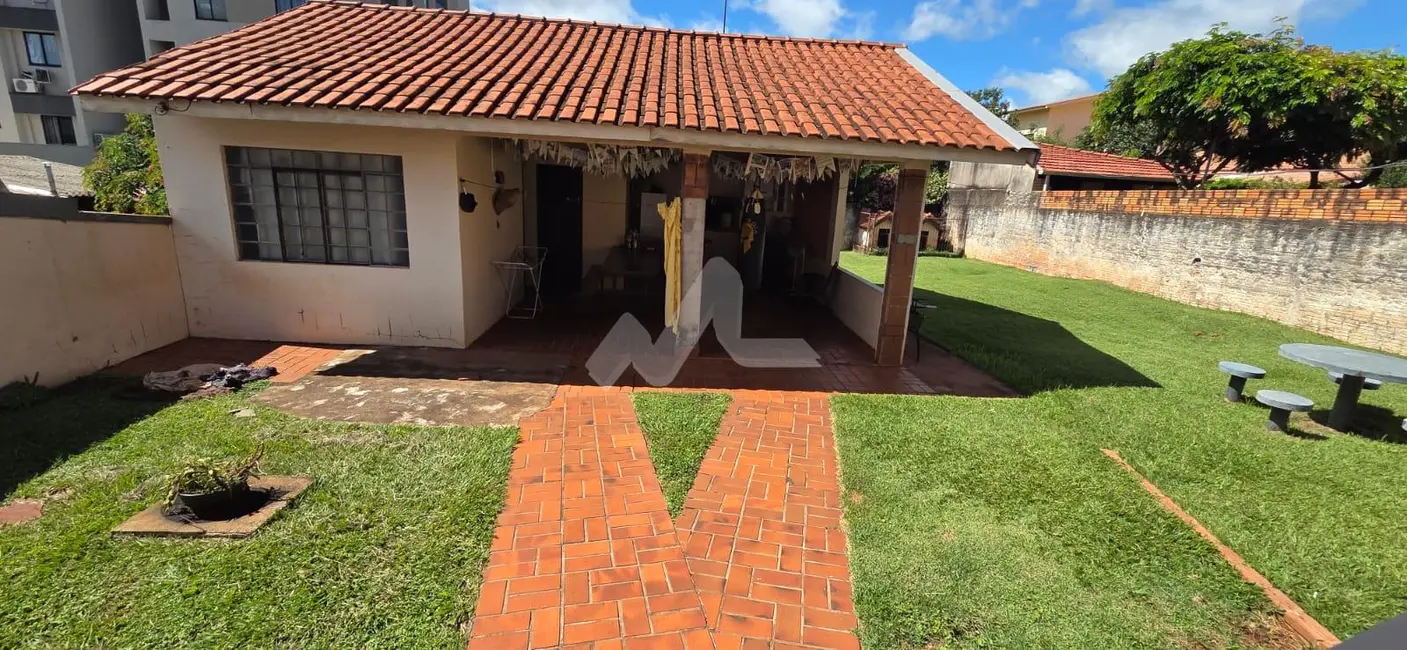 Foto 3 de Casa com 2 quartos à venda, 162m2 em Jardim Pancera, Toledo - PR