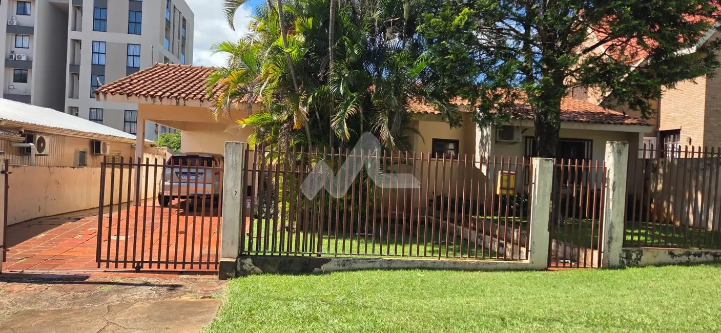 Foto 1 de Casa com 2 quartos à venda, 162m2 em Jardim Pancera, Toledo - PR