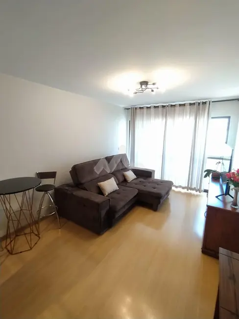 Apartamento com 2 quartos para alugar, 128m2 em Centro, Toledo - PR - imagem 7 Foto 7 de Apartamento com 2 quartos para alugar, 128m2 em Centro, Toledo - PR