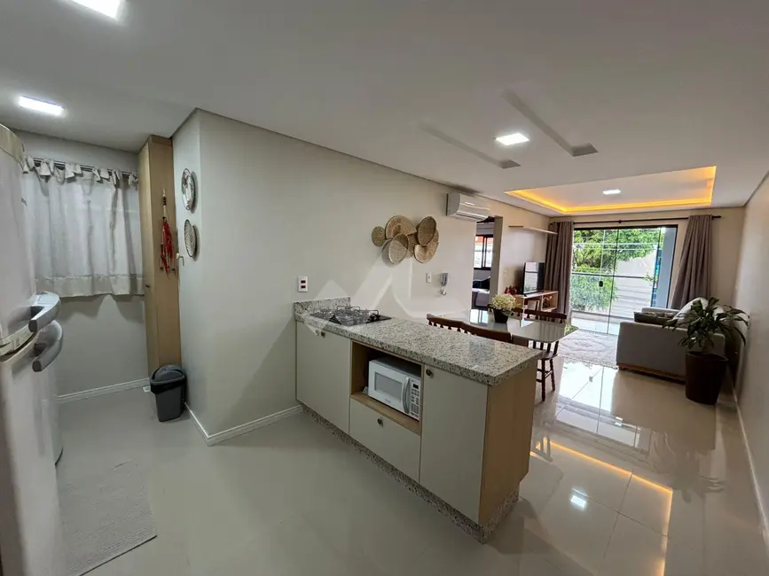 Apartamento com 2 quartos para alugar, 60m2 em Tocantins, Toledo - PR - imagem 7 Foto 7 de Apartamento com 2 quartos para alugar, 60m2 em Tocantins, Toledo - PR