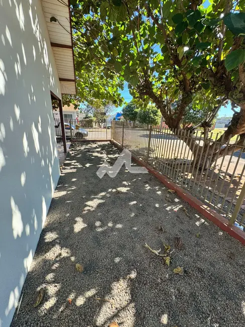 Foto 4 de Casa com 2 quartos à venda, 49m2 em Jardim Coopagro, Toledo - PR