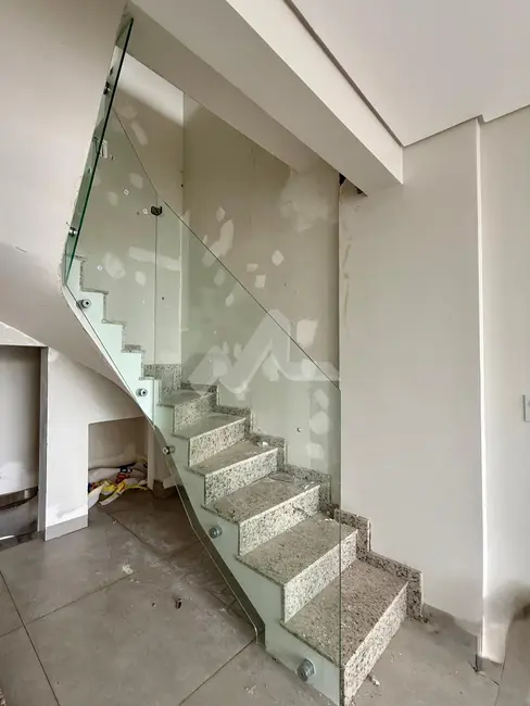 Sala Comercial para alugar, 78m2 em Centro, Toledo - PR - imagem 8 Foto 8 de Sala Comercial para alugar, 78m2 em Centro, Toledo - PR