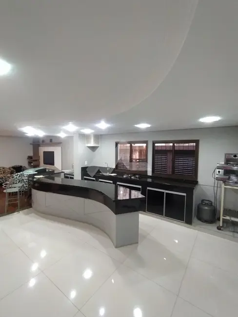 Foto 9 de Apartamento com 2 quartos à venda, 238m2 em Centro, Toledo - PR