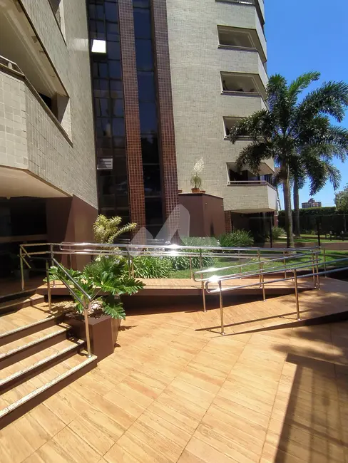 Foto 5 de Apartamento com 2 quartos à venda, 238m2 em Centro, Toledo - PR