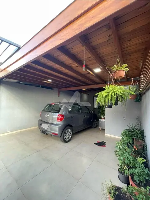 Foto 1 de Casa com 1 quarto à venda, 66m2 em Jardim Coopagro, Toledo - PR