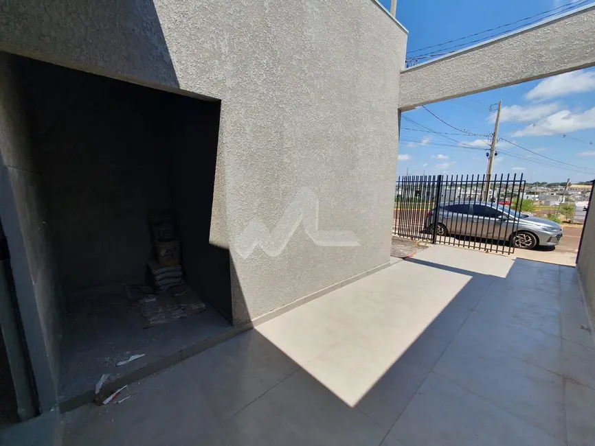 Foto 2 de Casa à venda em Toledo - PR