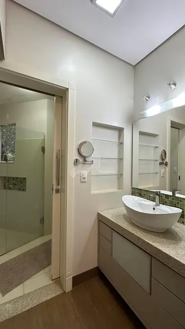 Foto 13 de Casa à venda, 260m2 em Jardim Pancera, Toledo - PR