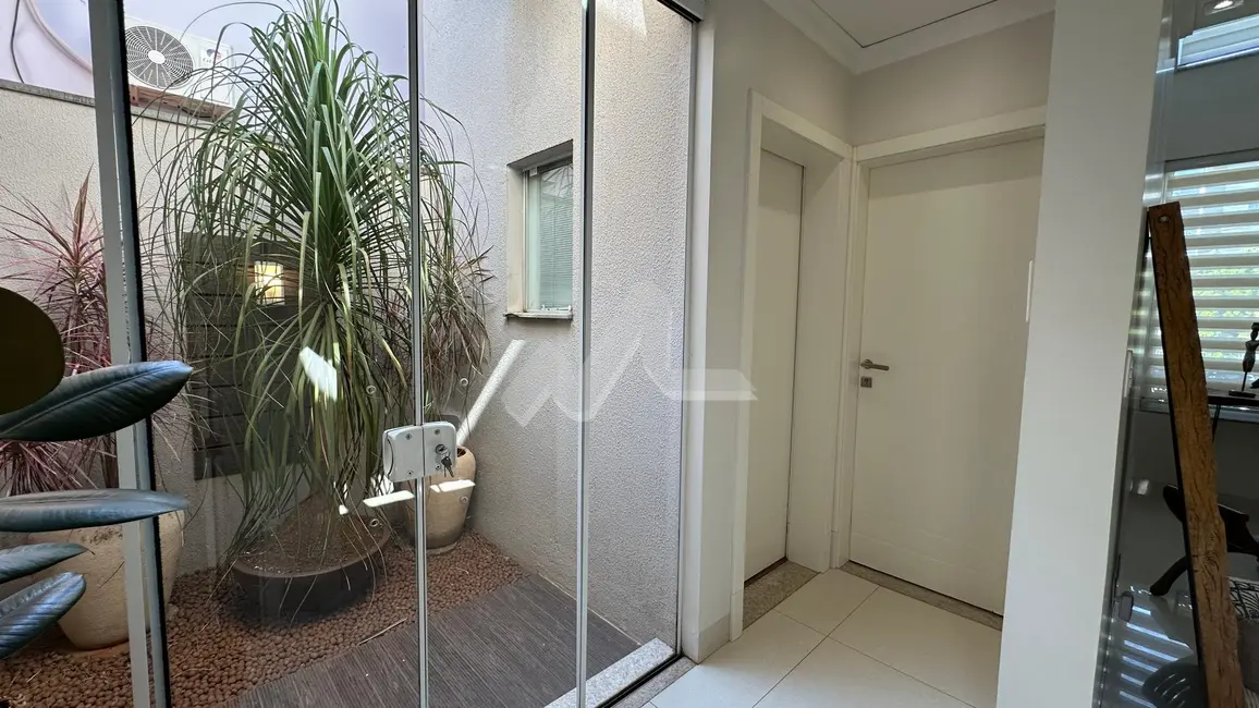 Foto 18 de Casa à venda, 260m2 em Jardim Pancera, Toledo - PR