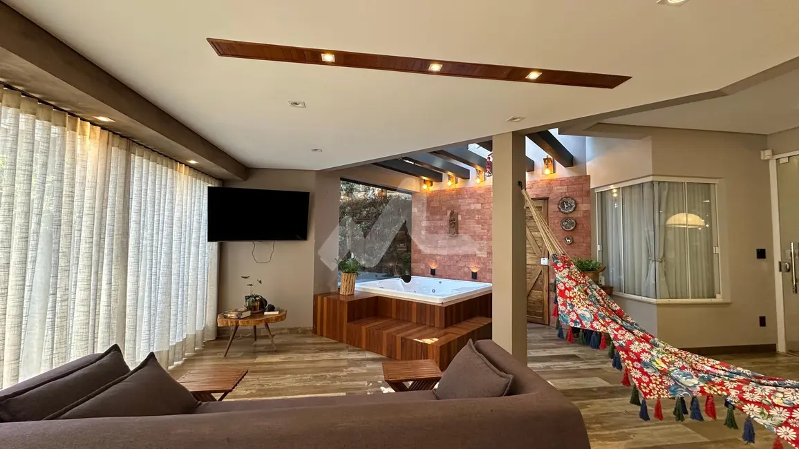 Foto 26 de Casa à venda, 260m2 em Jardim Pancera, Toledo - PR