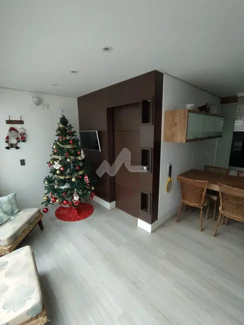 Foto 8 de Sobrado com 1 quarto para alugar, 170m2 em Jardim Pancera, Toledo - PR