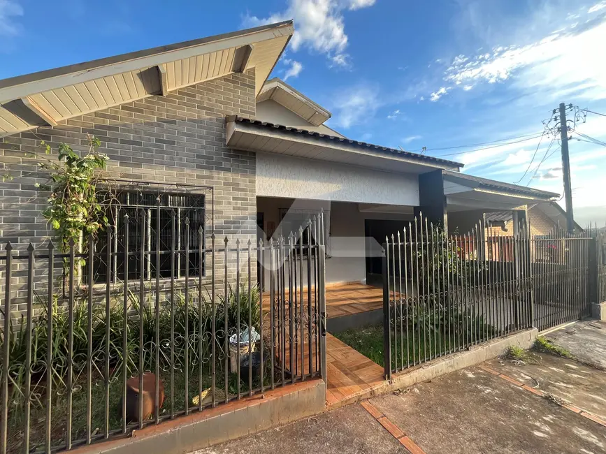 Foto 3 de Casa com 2 quartos à venda, 372m2 em Vila Pioneiro, Toledo - PR