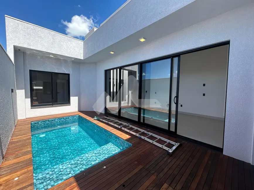 Foto 6 de Casa com 2 quartos à venda, 117m2 em Vila Becker, Toledo - PR