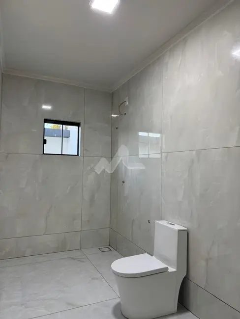 Foto 10 de Casa à venda, 98m2 em Jardim Coopagro, Toledo - PR