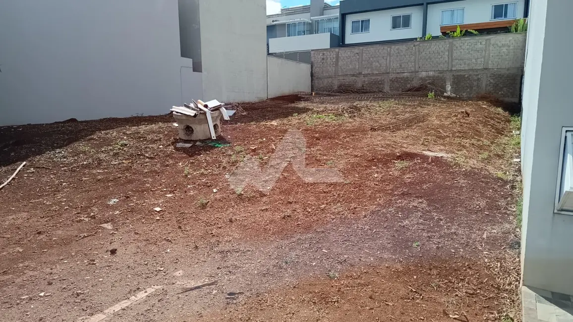 Foto 2 de Terreno / Lote à venda, 360m2 em Jardim Pancera, Toledo - PR